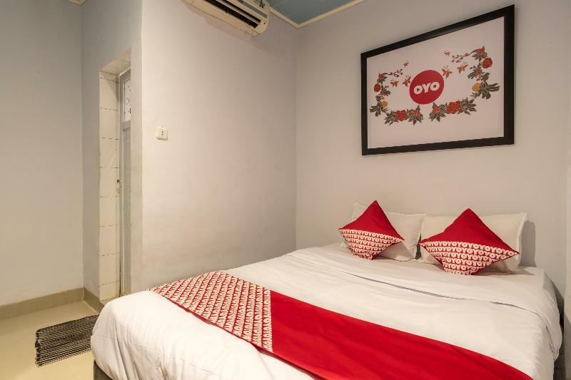 Sz Nine One Hotel Medan Esterno foto