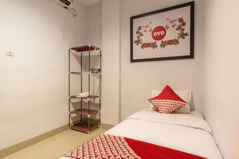 Sz Nine One Hotel Medan Esterno foto